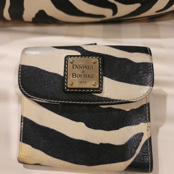 Wallet - Picture 3 of 4